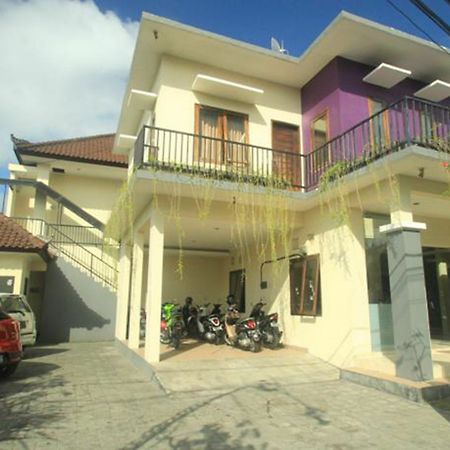 Bakung Sunset Hotel Kuta  Exterior photo